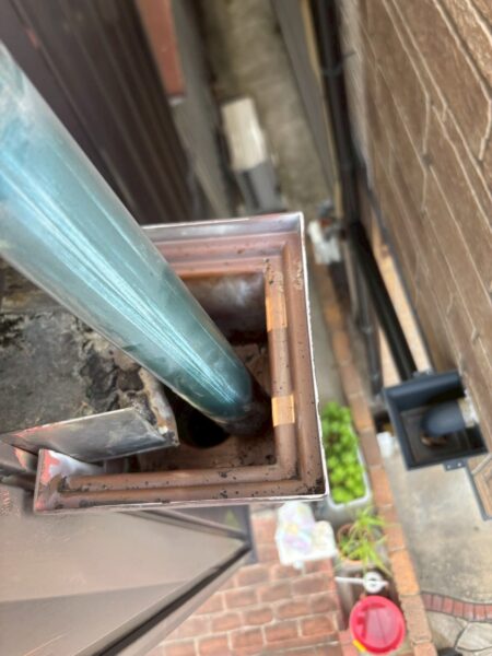大津市三井寺町にて雨樋集水器の詰まりが原因の雨漏り修理 施工後